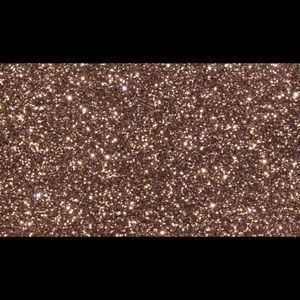 Meet your Posher, Adrianne